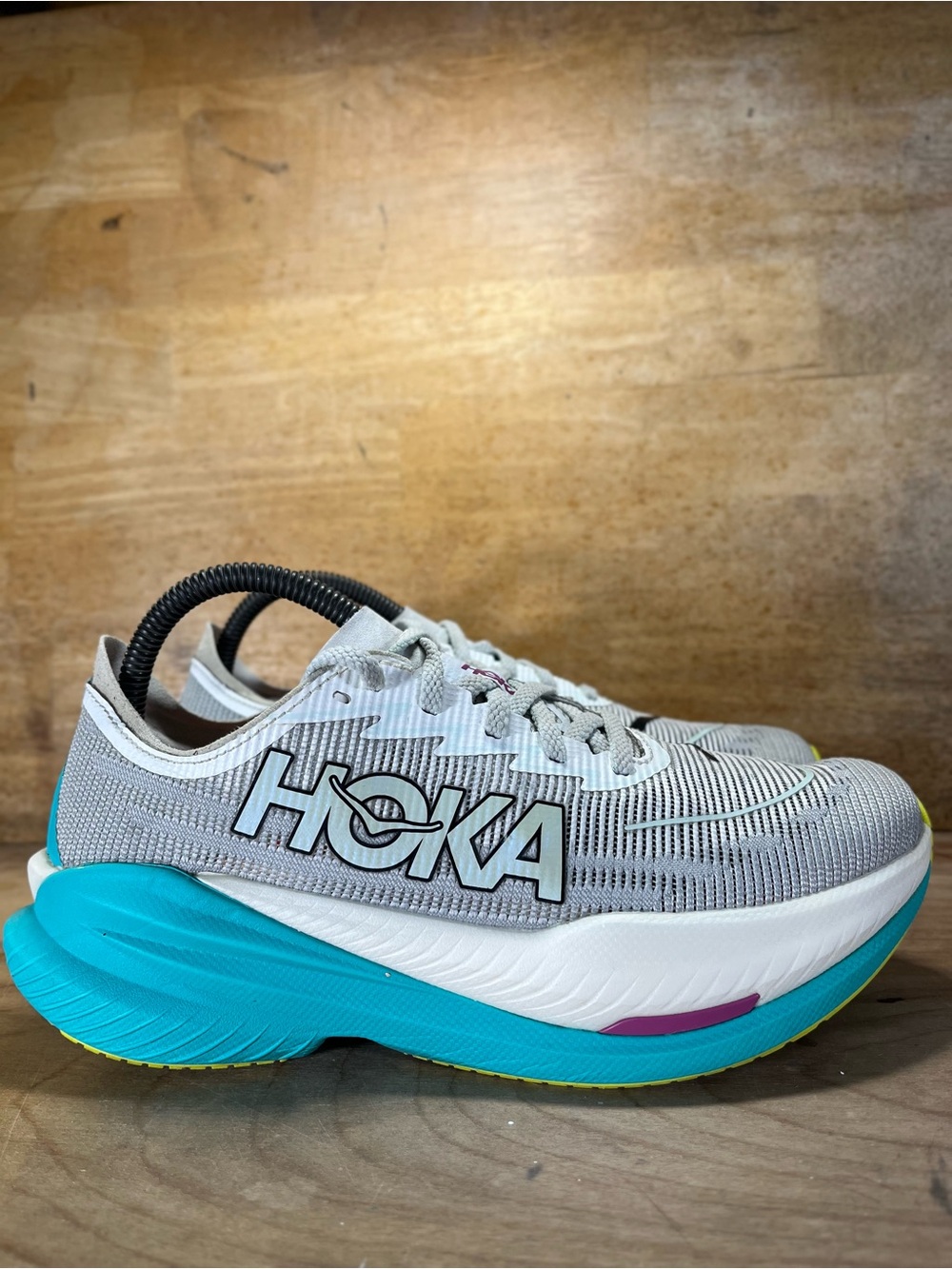 Hoka One One Mach X 2 CUSHIONED Womens Size 8.5 Running Shoes Sneakers Gray